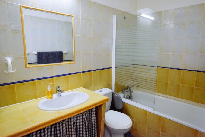 31G300454-3bed58a3dedc4207bbd2582b3d833964