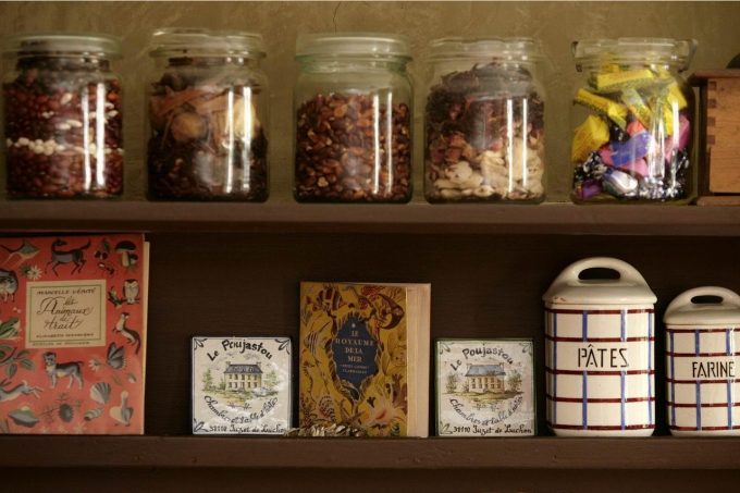 31G300454-76e805033da34b989535f5554abfafd6