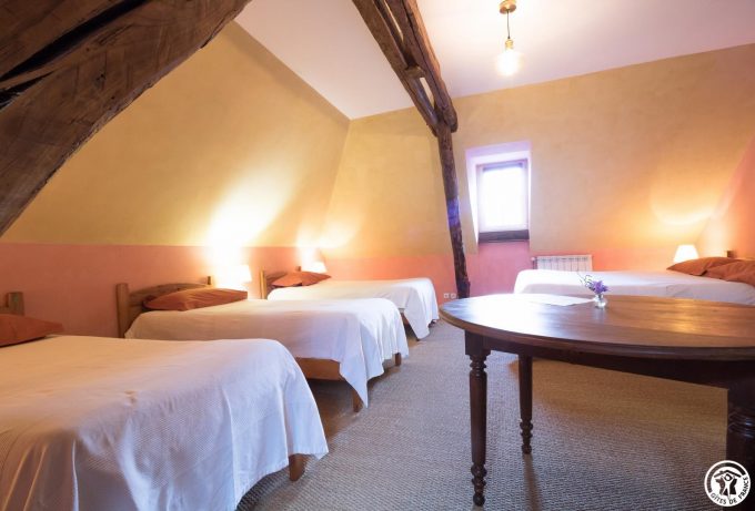 31G300454-9e47107fe11b4fad8ec215356a90347d