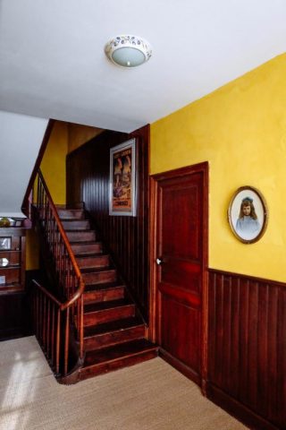 31G300454-a101e43471694fc09a9c513c71a31924