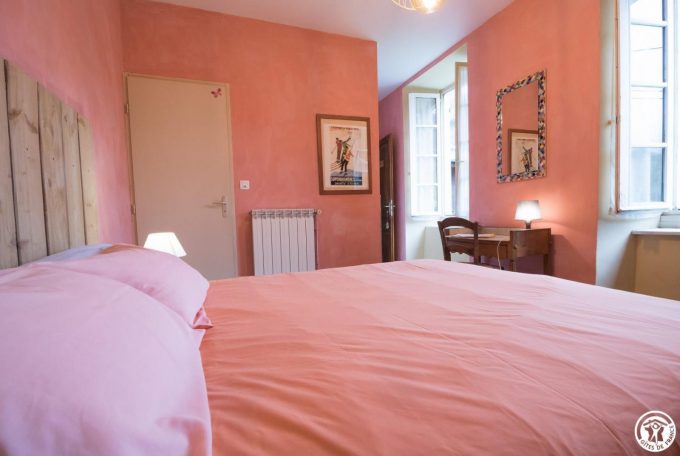 31G300454-f451d855dd9d4accbb3d63e4933d5eb8