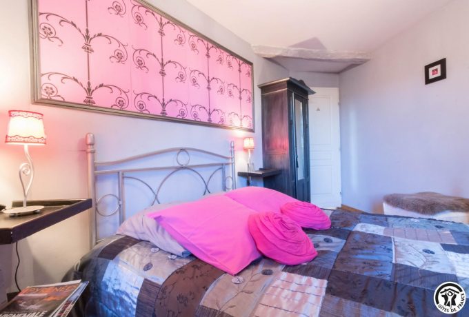 31G301028-156f327f66454769b83141c11a6279a2