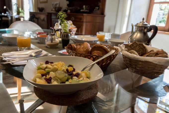 31G301198-272807dff50644ebafcc7968eaacbc23