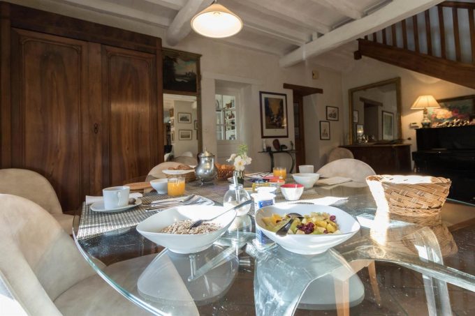 31G301198-fec22fc4b12e4c4591e05e35015b9848