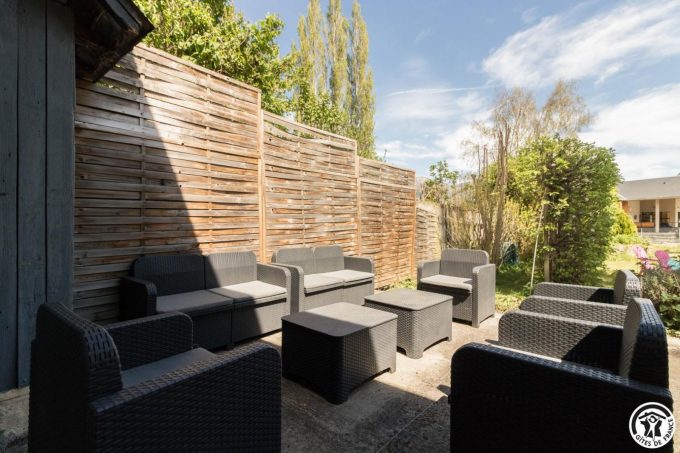 31G301394-28410eef120e4a89a73a1849c9a52707