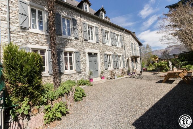 31G301394-49b425579b394078b5bf62859d6bbcdf