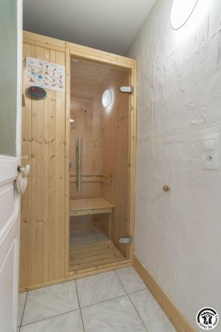 31G301394-526b734ce0024cc2b8b5eb5c96d99bdb