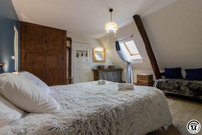 31G301394-54a9a34ddd6945ddbe5c95f2ab12a1bc