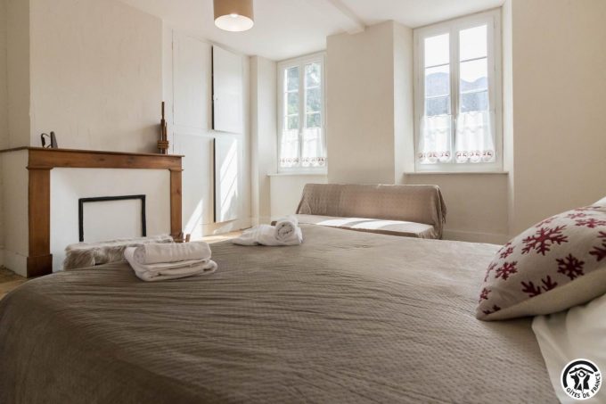 31G301394-e03483b2b23c40e8a43b64da6dfff1d3