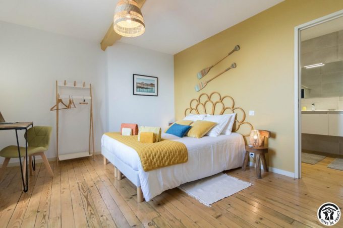 31G301569-32cd57798d8640039183e398726ab349