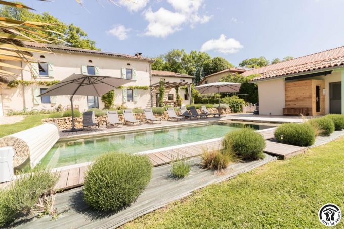 31G301569-72554fd30f6842d6abe233ee670490f5