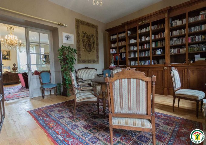 31G301577-321cbde4e3ab4fc1836fa4776987c7f3