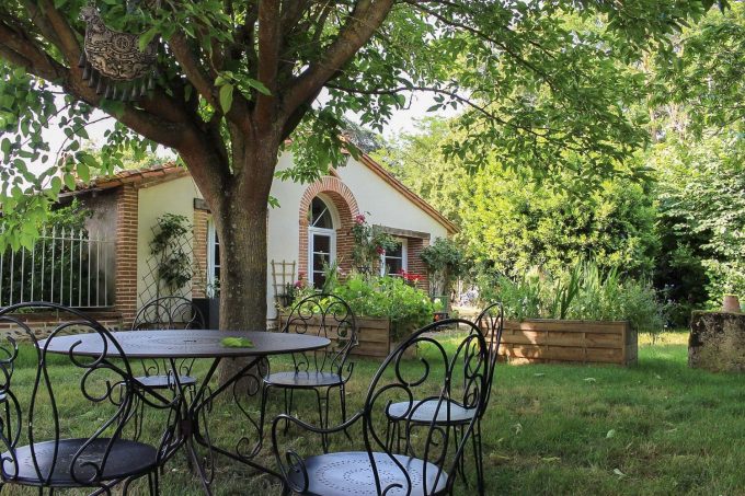 31G301577-38365031d748410fba1c0d9b4d77c648