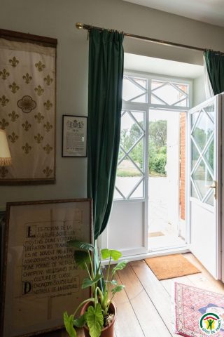 31G301577-db11686aa0304b5ca6dc25344175ebf1