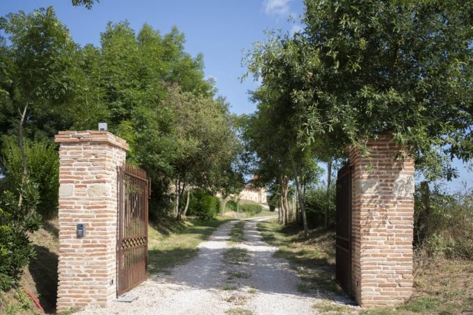 31G301623-3969dc491a9e4c92abe687add3137304