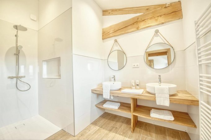 31G301623-59aa3dc656bb41a09cc15eeed899ff1e