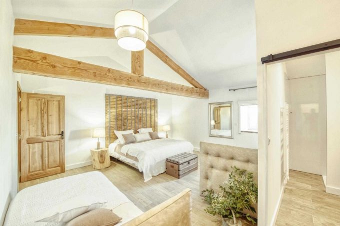 31G301623-8de1faeb4daa4d7e920dc8f2da680e41