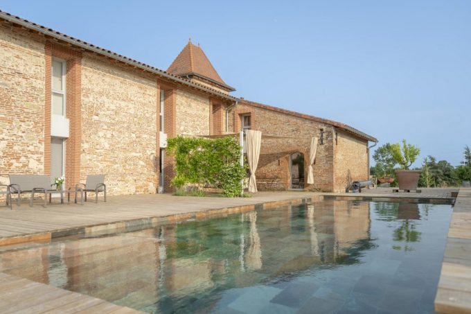 31G301623-b5b97e1a31db4ddc81d6c036df8b9ed2