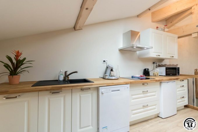 31G301691-73b0d905836f4b6991bcafaa6d782f24