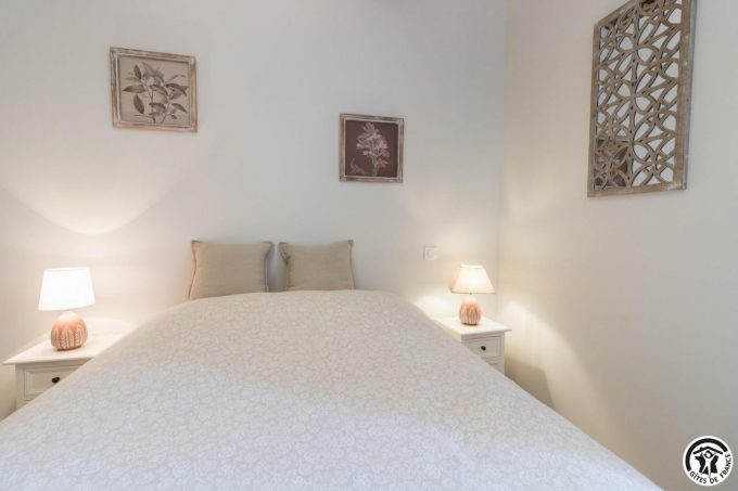 31G301691-96b62ae4b8e04bfe8747b493d6175d76