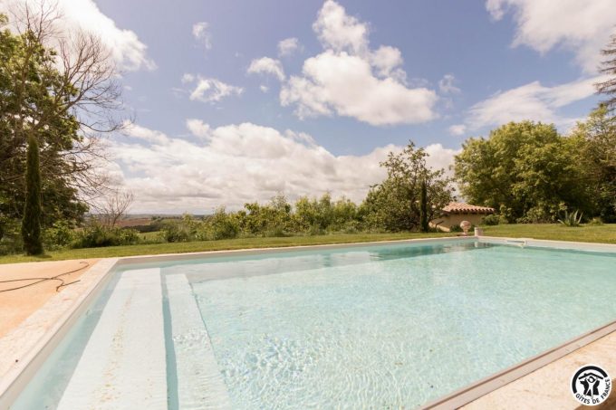 31G301691-a836518cf90543cb963c09a86af2e4ed