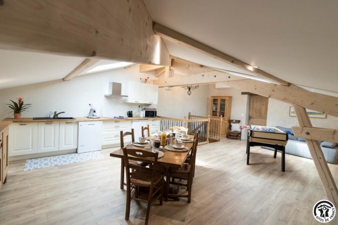 31G301691-f433bb5323464a4f8cc6fee0f2e61342