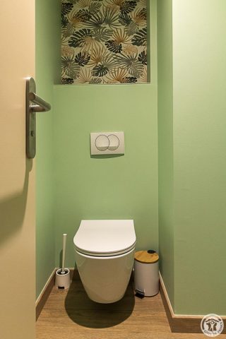 31G301726-87ac64947b634ef3936040a41f8421d0