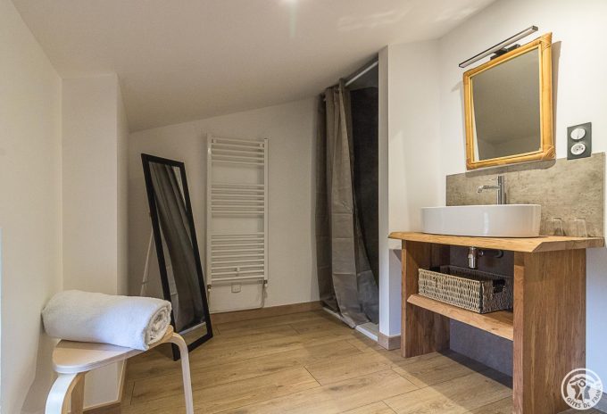 31G301726-a2cc1aabf4074c8381eab35041ed1488