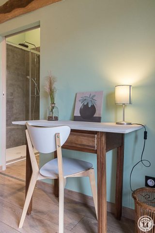 31G301726-b70eb303c65746d1a011e669c8ed8f54