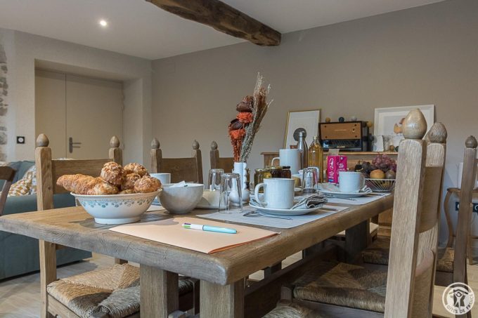 31G301726-ec14028d8fe44e1f9b5eda1bbcad4fb7