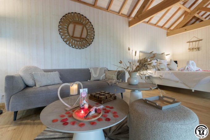 31G301727-2d73abbb9b874157b7b63ad23e891082