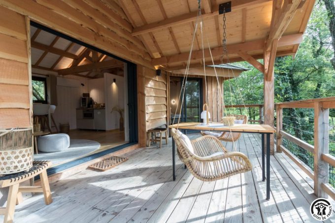 31G301727-43207cbf1c0845e998f13bc2b05c2592