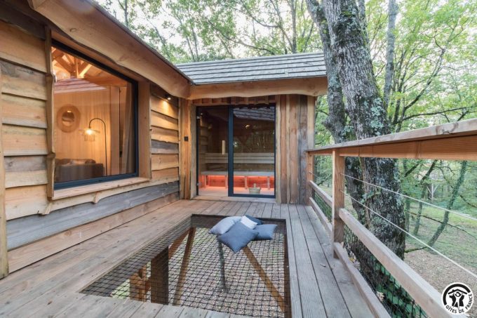 31G301727-c188f40ce55b4d32a5b150a9bf23b504