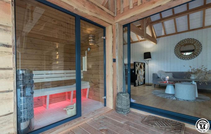 31G301727-c3db2adde68f4b558073c819f6eb01b7