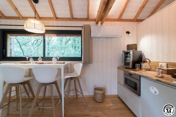 31G301727-d087406e19964091b2012a4097f8bd42