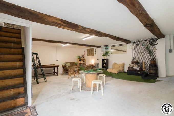 31G301753-51ddcc69df474c85a73a48f647410786