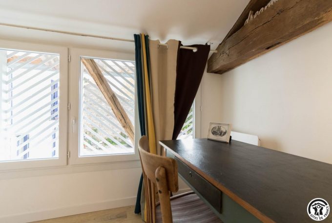 31G301753-8e8f3ab231fe45348e2caccf2133ec85