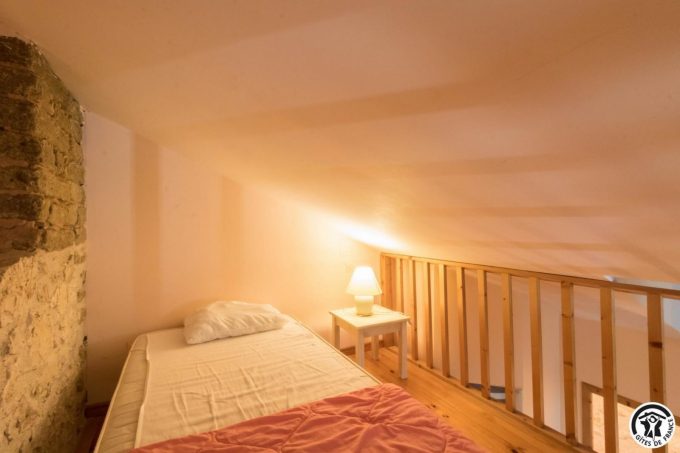 31G400541-fce24b44ee7a4220864bfaaf296d8212