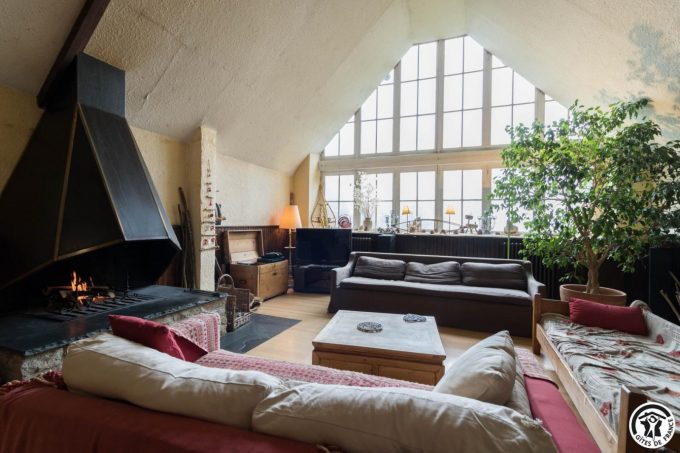 31G400647-120bc4ae79d942538f2f362b958a41f8