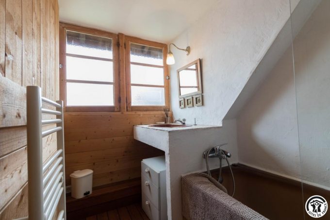 31G400647-38e00c1c198a4f8c8da080c80ee3a3af