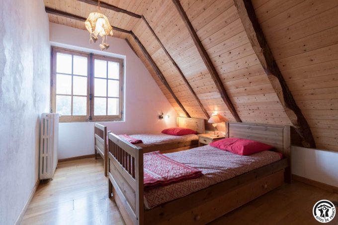 31G400647-7431be297c634964a0933d81bfef0eea