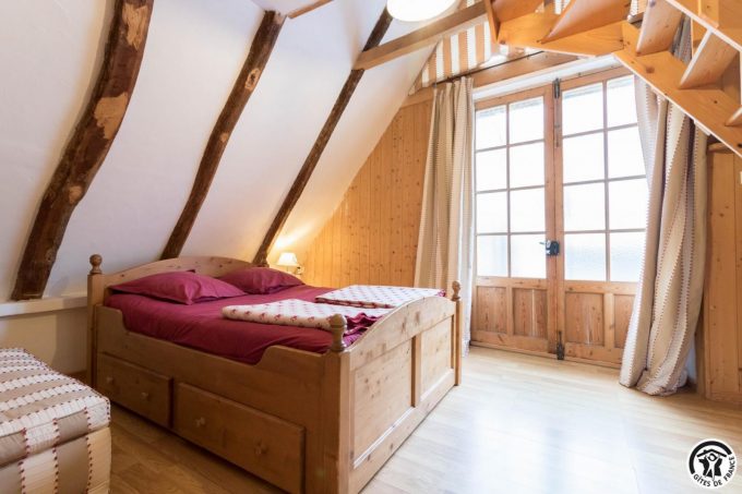 31G400647-96e4ec0aa62f4e2a86938b0c4f5ffdcc