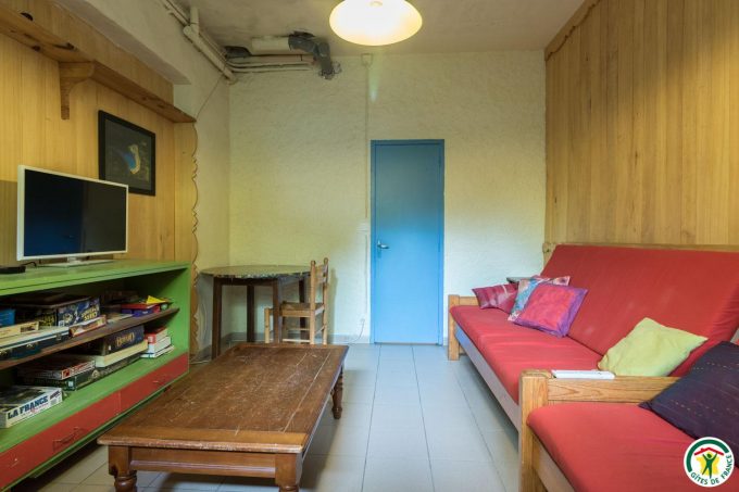 31G400762-a5c2d7c47dfc4aecbd42f6700182f882