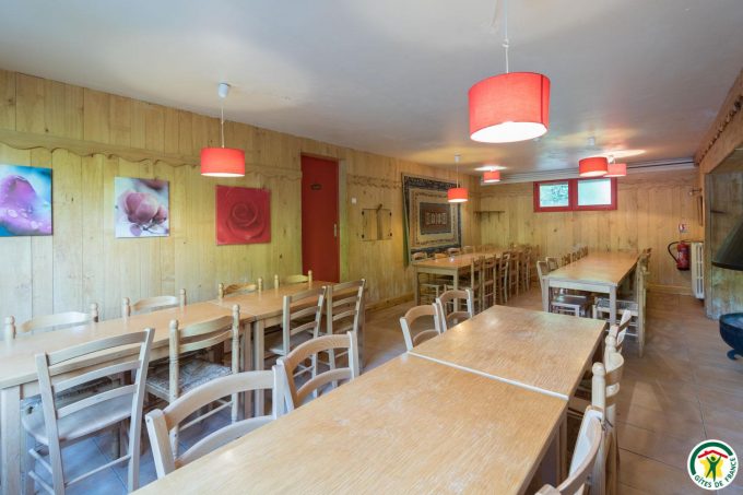 31G400762-d69d61dd96b748e4a54d012d08d4790d