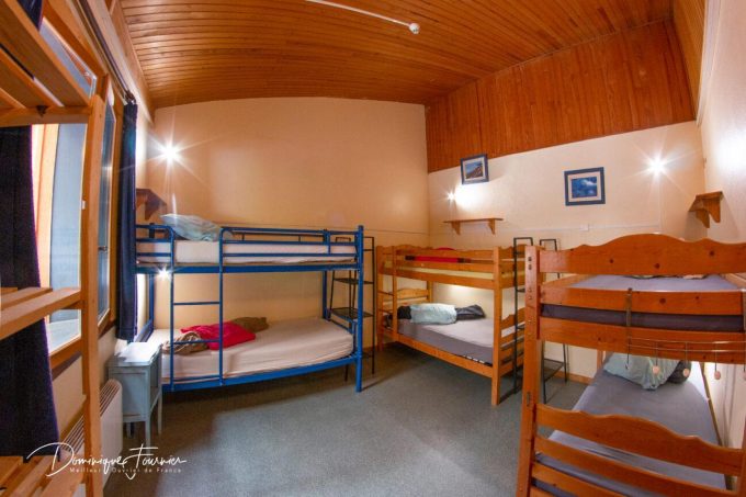 31G400939-4c845b62d90547a3be484ae0b5139502