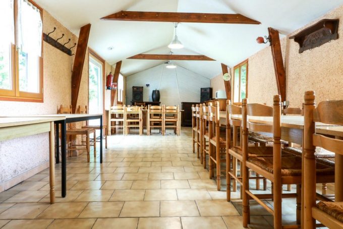 31G400939-a1835c3b21d04165909a78edb3b864e4