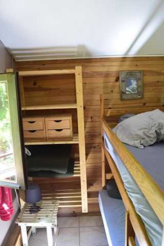 31G400939-c35228abd6fa4135bb295e6afe426001