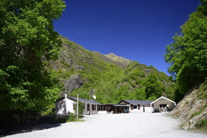 31G400939-e55addf760c541b6b1987ac2468a9bfb