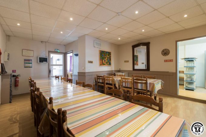 31G400994-0e1ce495dd50456e9e47da5e11059bf4