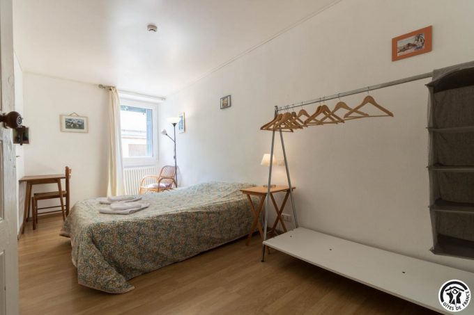 31G400994-6a5b9f1dd54d47fbaa35d42a795bde5e